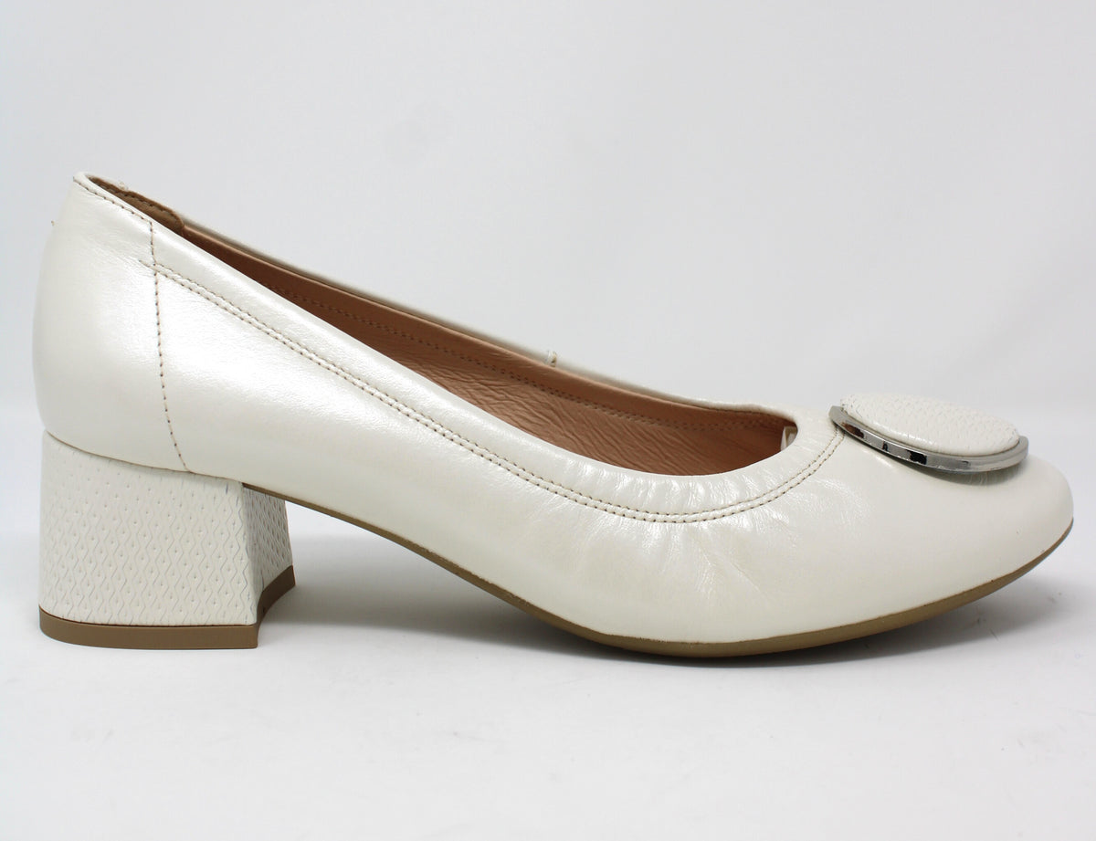 Bioeco Beige Wide Fit Court Shoe 6939 2391+2763+1661
