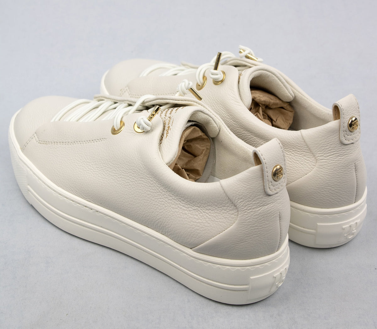 Paul Green 5017 Ivory with Gold