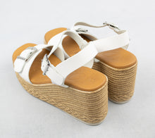 Load image into Gallery viewer, Oh My Sandals 5459 White