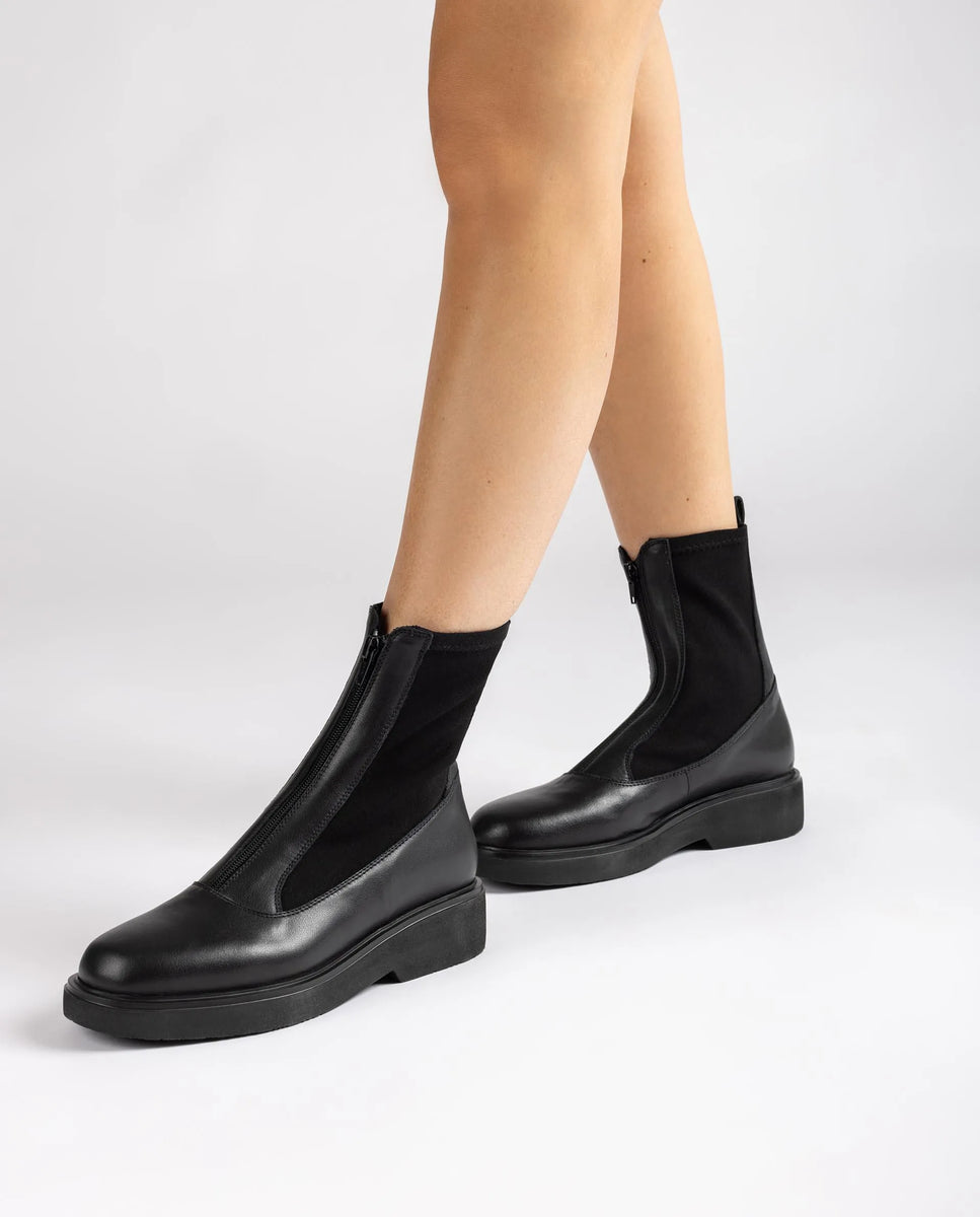 Unisa Foggia Lightweight Front Zip Boots with Stretch in Black Leath Donnellans