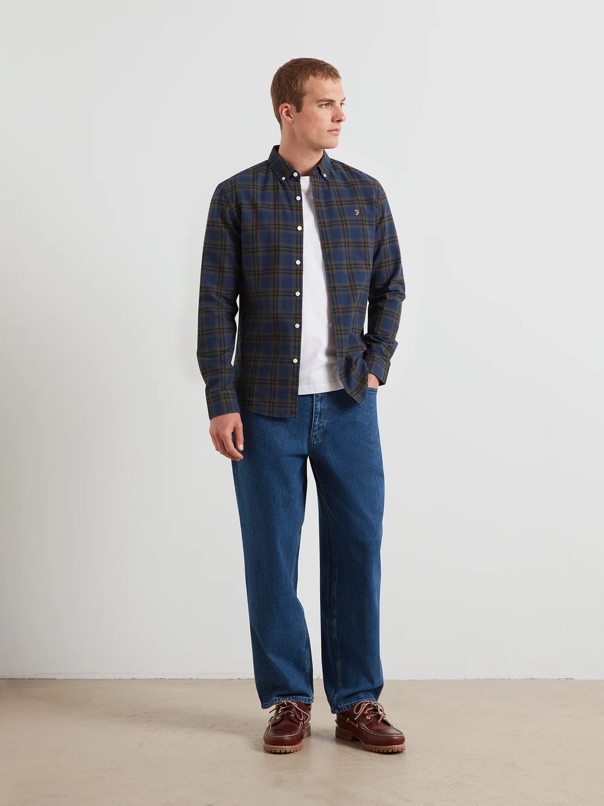 Farah Evergreen Slim Fit Check Shirt F4WFF084 357