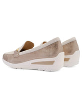 Load image into Gallery viewer, Ara Cream Beige Wedge Shoe 12-50630-05
