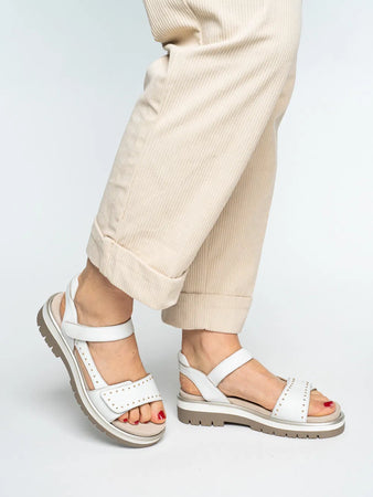 Ara White Velcro Sandals 21008 04