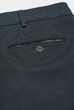 Load image into Gallery viewer, Meyer Chicago Chinos Blue 5654 17
