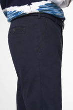 Load image into Gallery viewer, Meyer Navy Chinos 5617 18