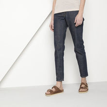 Load image into Gallery viewer, Birkenstock Arizona Big Buckle Cognac 1011073