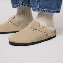 Load image into Gallery viewer, Birkenstock Boston Sandcastle Suede Leather 1030883