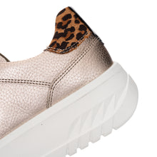 Load image into Gallery viewer, Ara 12.46703-08 Sand with Leopard