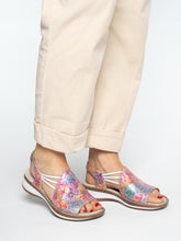 Load image into Gallery viewer, Ara Low Wedge Floral Sandals 29005 23