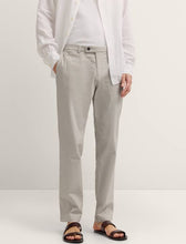 Load image into Gallery viewer, Bugatti Flexcity Stone Grey Chinos 4130 16370e 230