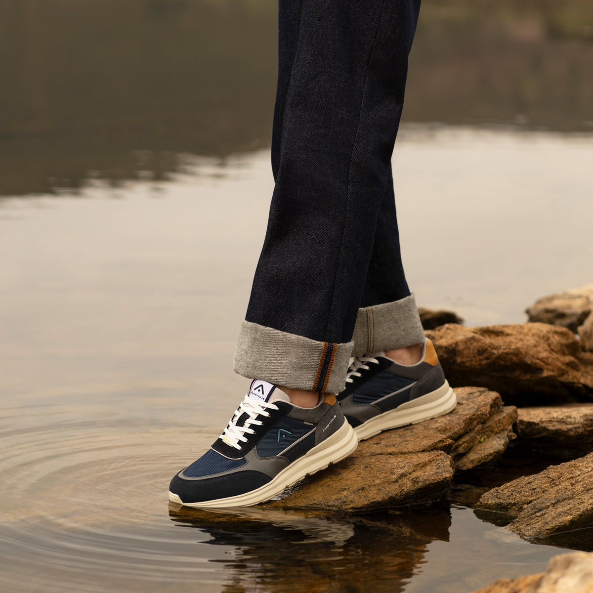 Ambitious Arrow Navy Trainers 13571