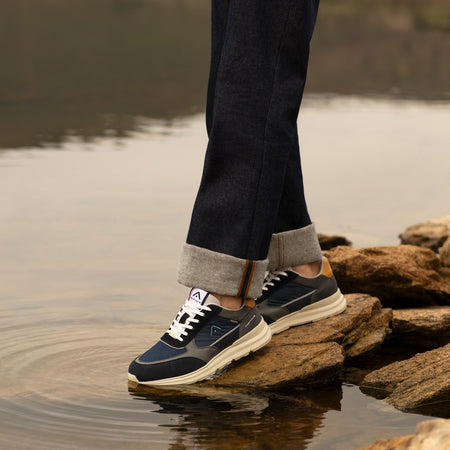 Ambitious Arrow Navy Trainers 13571