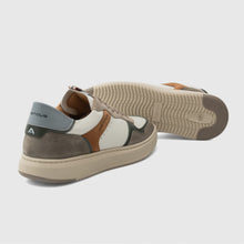 Load image into Gallery viewer, Ambitious White Brown Trainers 14095 1580am