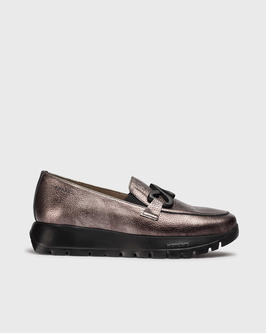 Wonders Patent Wedge Plum / Black A-2494 