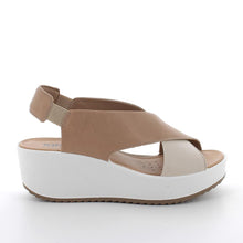 Load image into Gallery viewer, Igi&amp;Co Beige Tan Sandals 7665722