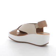 Load image into Gallery viewer, Igi&amp;Co Beige Tan Sandals 7665722