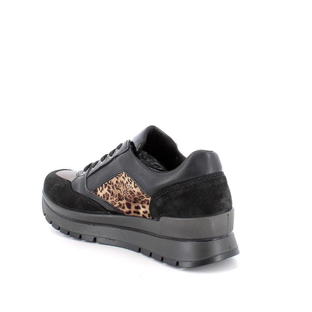 Igi Co Black Leopard Trainers 8676200