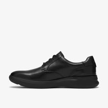 Load image into Gallery viewer, Clarks Hybrid Shoe in Black Code H Plain