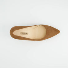 Load image into Gallery viewer, Paul Green Nut Brown Suede Pumps 3859 039