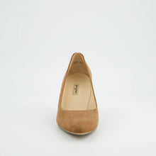 Load image into Gallery viewer, Paul Green Nut Brown Suede Pumps 3859 039