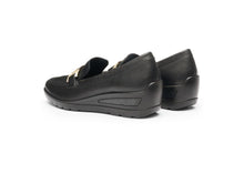 Load image into Gallery viewer, Ara Black Wedge Wide Shoe 12.50609.01