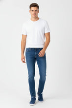 Load image into Gallery viewer, 6th Sense Nevada Jeans