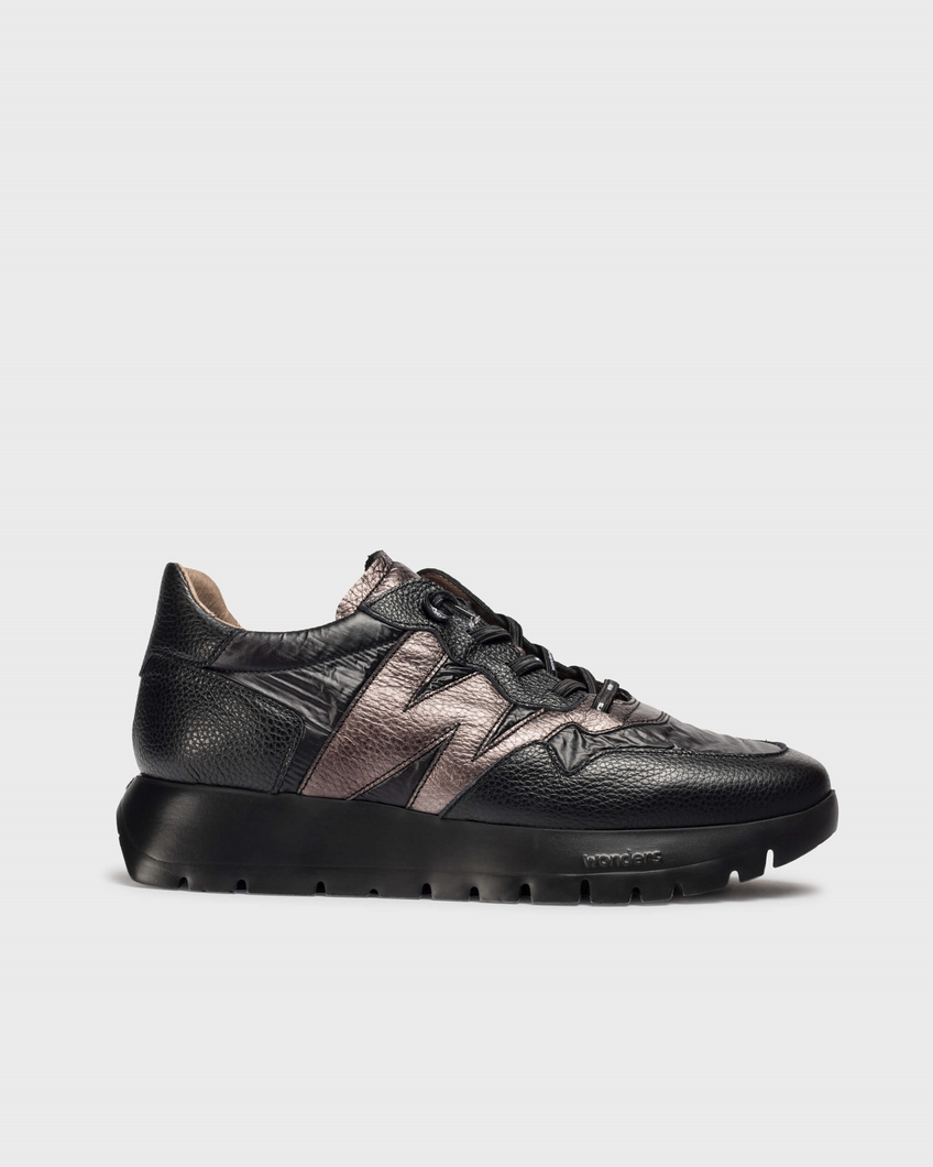 Wonders Wedge Trainers Black and bronze A-2491
