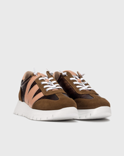 Load image into Gallery viewer, Wonders Wedge Trainers Cognac A-2476