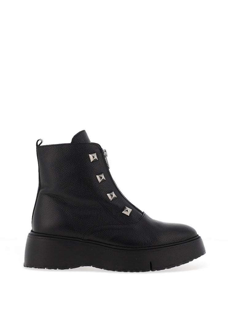 Wonders Black Leather Boots A 9301