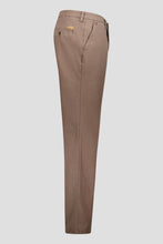 Load image into Gallery viewer, Gardeur Brown Chino 418301 1026