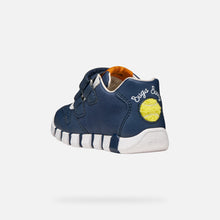 Load image into Gallery viewer, Geox Boys Navy Shoes B6555B