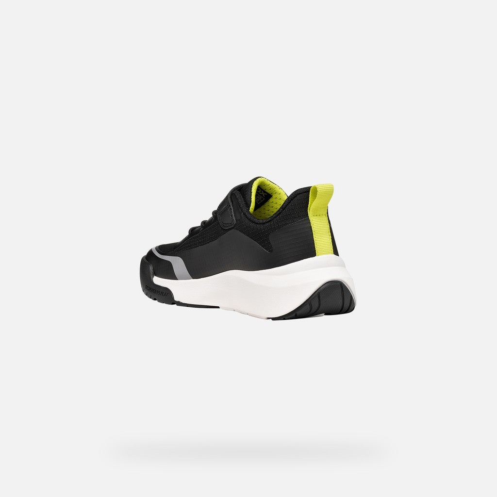 Geox Boys Trainers J663KA
