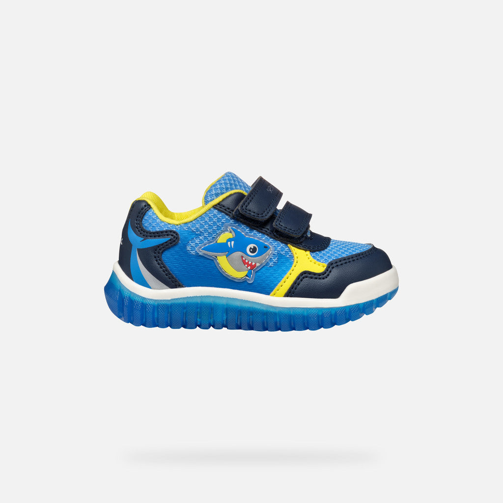 Geox Boys Light Up Shoe B555ZA