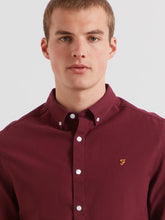 Load image into Gallery viewer, Farah Burgundy Slim Fit Shirt F4WSB060 507