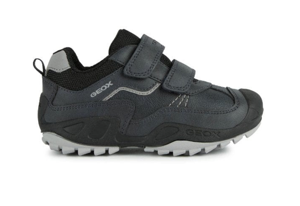 Geox J261VA Boys Savage Trainers in Navy Grey Donnellans