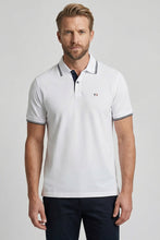 Load image into Gallery viewer, Giordano White Polo Shirt 616587 10