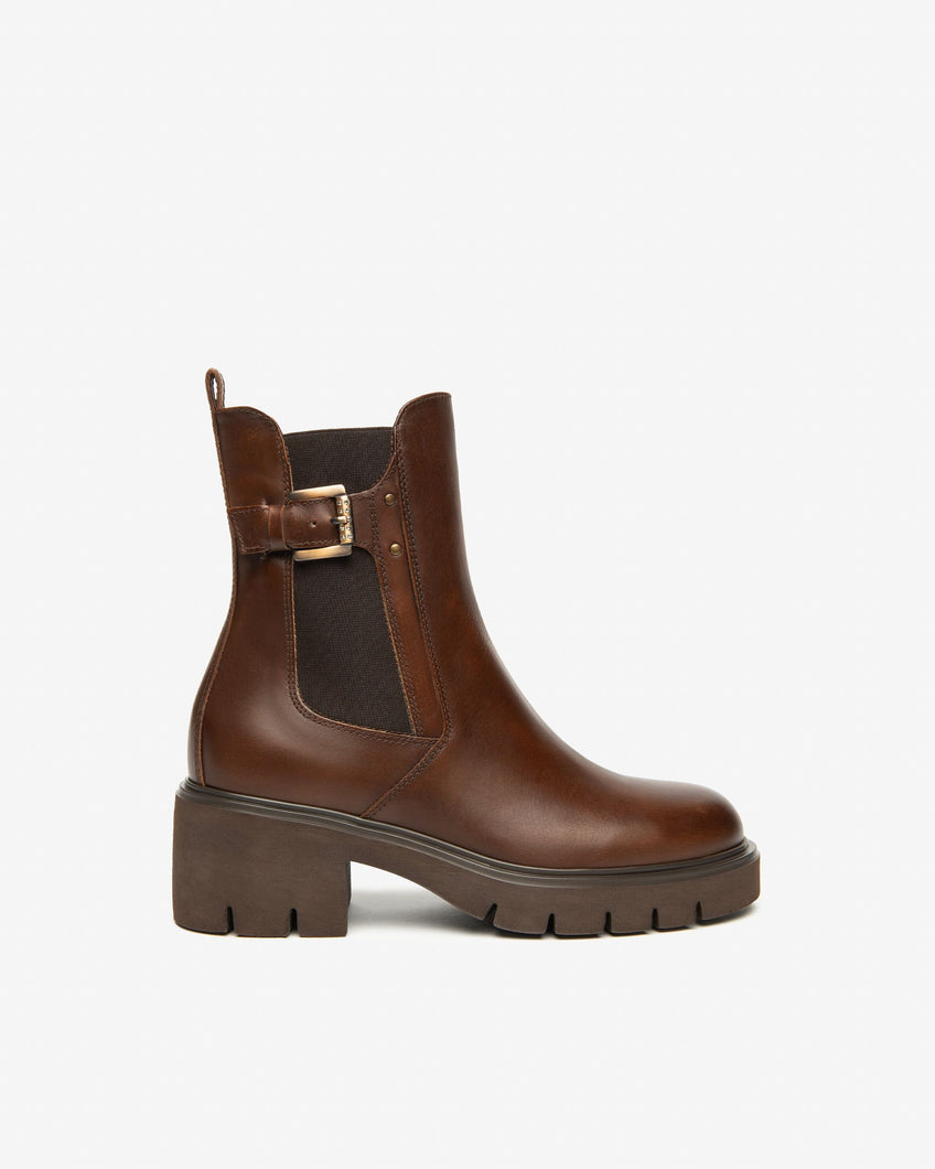 Nero Giardini Brown Chelsea Boots I51481 412
