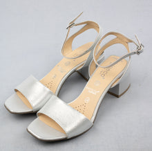 Load image into Gallery viewer, Bioeco 3942 2103 | 6.5cm Block Heel Leather Sandals in Silver