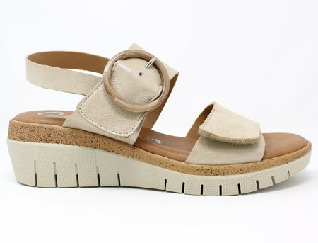Valerias Beige Sandals 2664