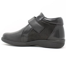 Load image into Gallery viewer, Easy B Black Velcro Boot 75335A
