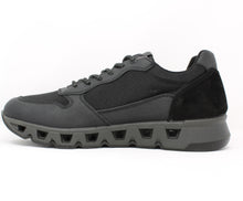 Load image into Gallery viewer, iMac Black Trainers 203598