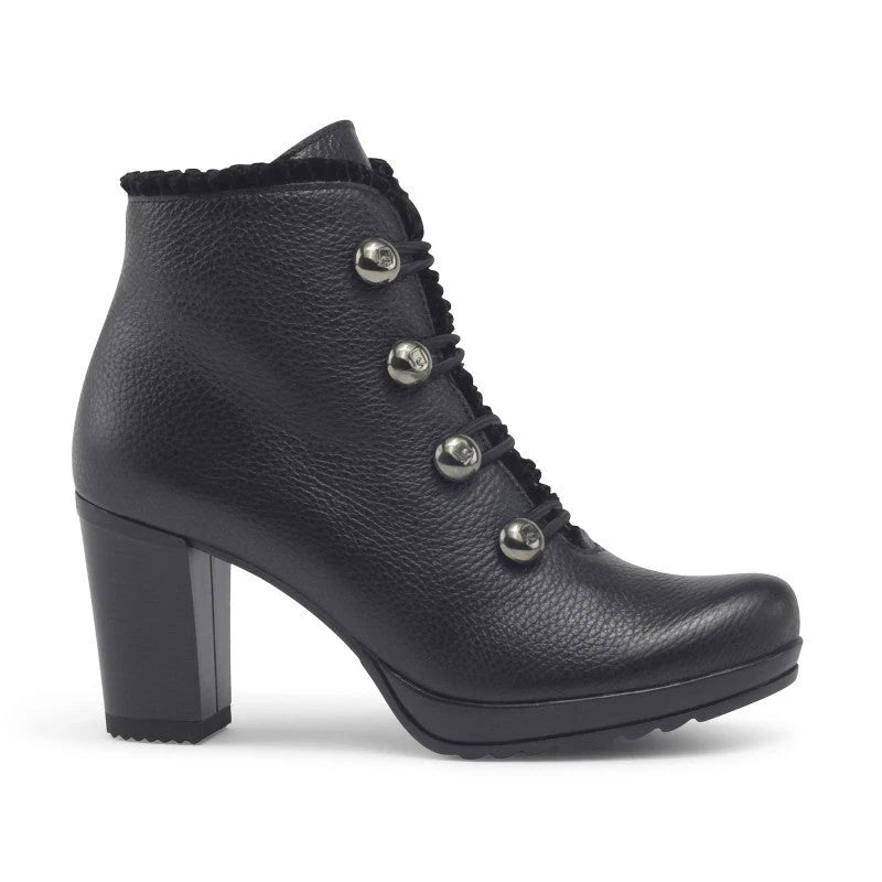 Jose Saenz Black Boots 5176