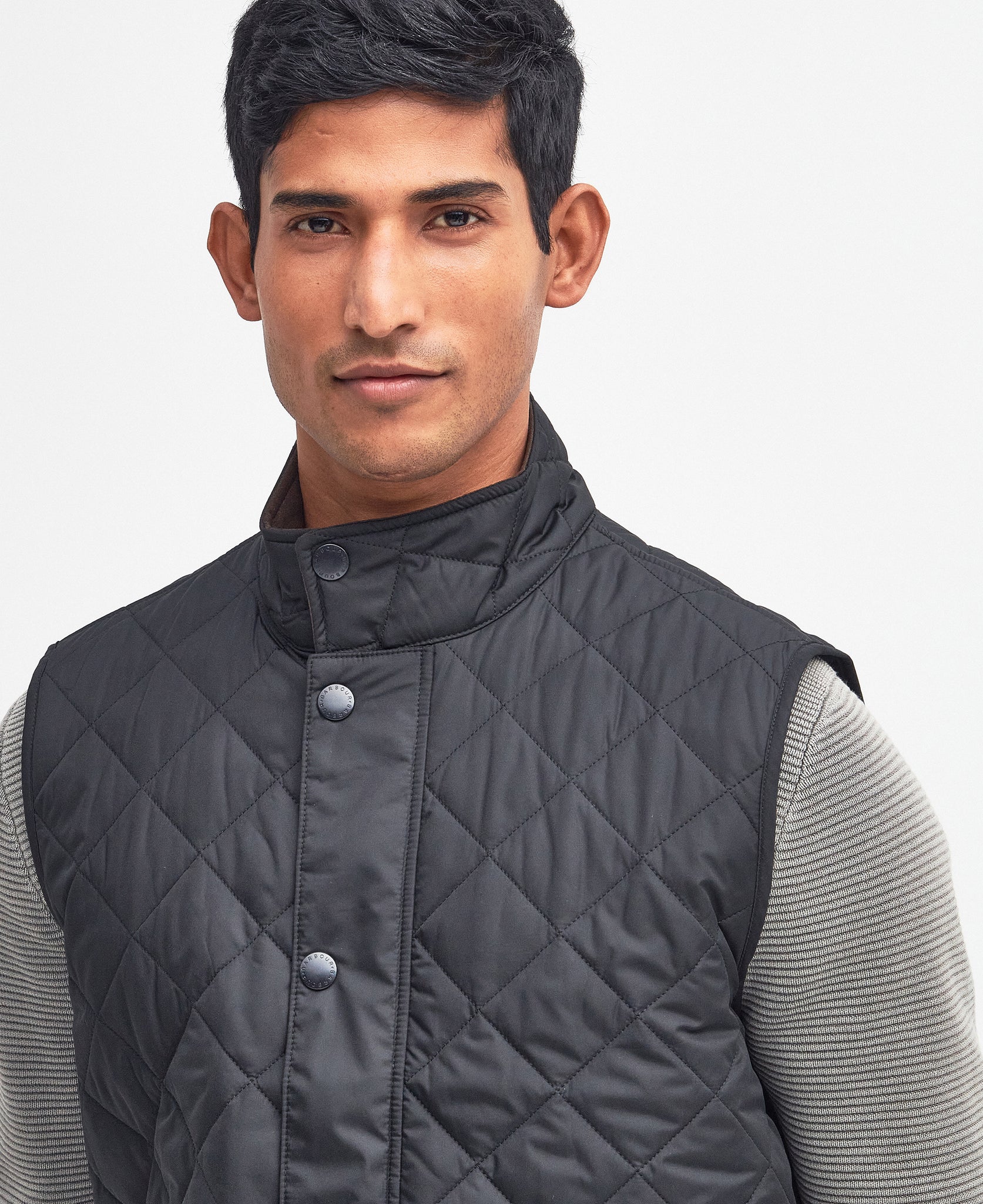 Load image into Gallery viewer, Barbour Lowerdale Gilet Navy MGI0245 ny71
