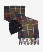 Load image into Gallery viewer, Barbour | Swinton &amp; Galingale Set in Classic Tartan &amp; Navy | mgs0079 tn11