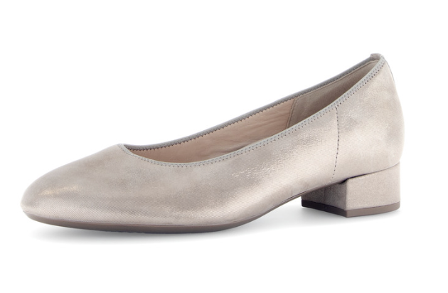 Gabor Court Shoe in Metallic Gold 61.421.62