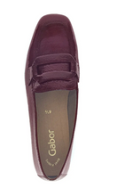Load image into Gallery viewer, Gabor Bordeaux Block Heel 75.261.95