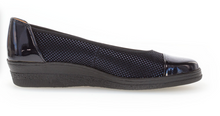 Load image into Gallery viewer, Gabor Navy Wedge Pumps 06.402.86