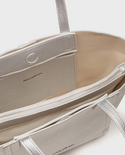 Load image into Gallery viewer, Wonders Bag Silver WB55035