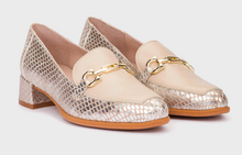 Load image into Gallery viewer, Wonders Champagne Loafers C-6030