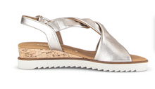 Load image into Gallery viewer, Gabor Puder Gold Leather Wedge Sandals 82.751.82